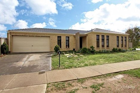 Property photo of 5 Bungaree Track Burnside Heights VIC 3023