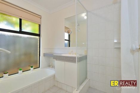 Property photo of 6 Rivergum Close Ellenbrook WA 6069