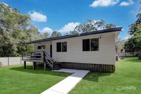 Property photo of 11-13 Sandpiper Parade Macleay Island QLD 4184