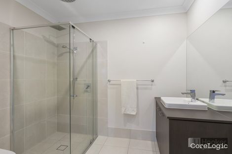 Property photo of 87 The Peninsula Helensvale QLD 4212