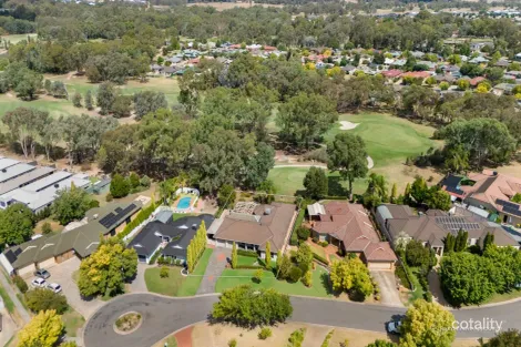 Property photo of 22 The Meadow Thurgoona NSW 2640