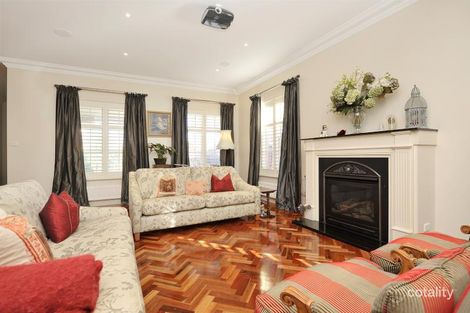 Property photo of 169 Prospect Hill Road Canterbury VIC 3126