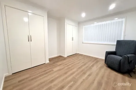 Property photo of 59 William Street Young NSW 2594