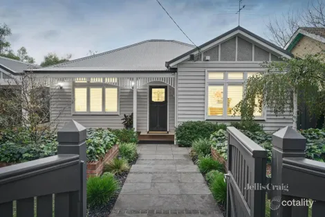 Property photo of 136 Ivanhoe Parade Ivanhoe VIC 3079