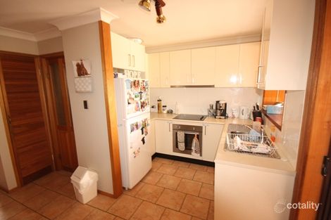Property photo of 4/5 Amaranthus Place Macquarie Fields NSW 2564