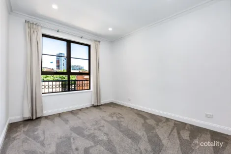 Property photo of 24/11 Charlick Circuit Adelaide SA 5000