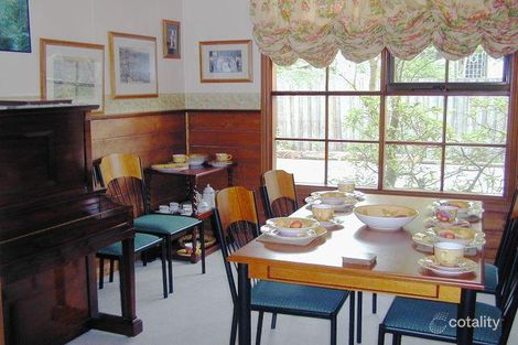 Property photo of 9 Collier Street Woodend VIC 3442