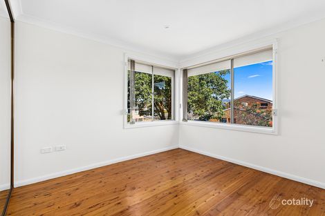 Property photo of 6 Gray Avenue Mount Warrigal NSW 2528