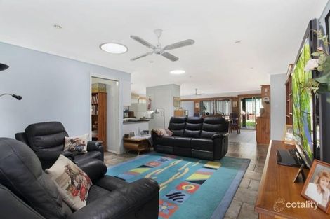 Property photo of 21 Kyong Avenue Buff Point NSW 2262