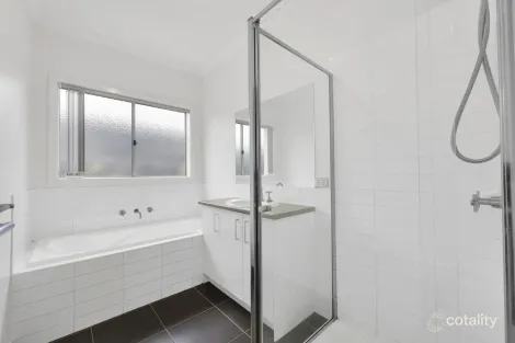 Property photo of 11A Leveque Loop Craigieburn VIC 3064