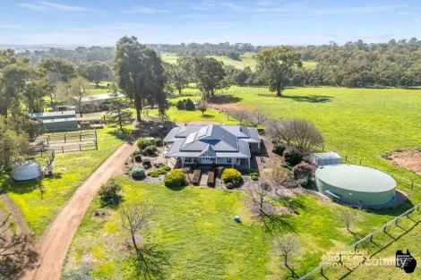 605 Orchard Rd, Wooroloo, WA 6558
