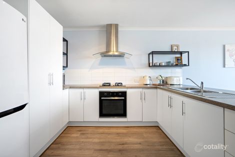 Property photo of 11 Surrey Court Craigmore SA 5114