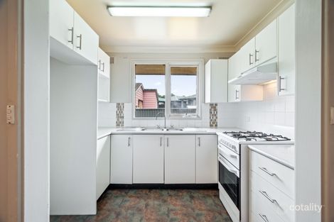 Property photo of 15 Carr Place Bradbury NSW 2560