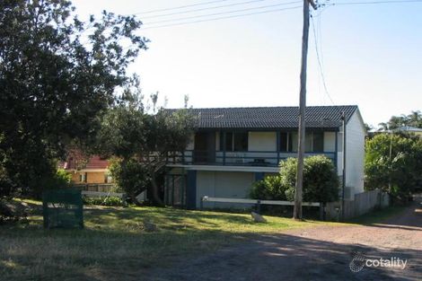 Property photo of 32 Campbell Avenue Anna Bay NSW 2316