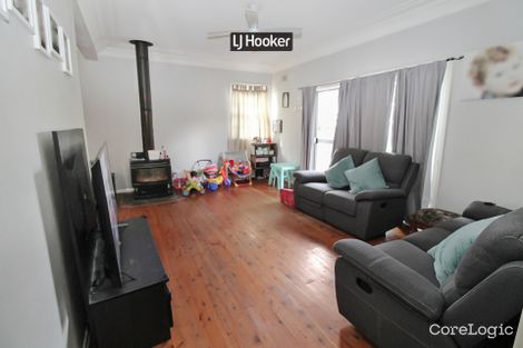 Property photo of 28 Clive Street Inverell NSW 2360