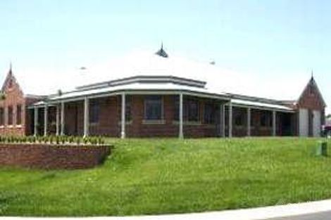 6 Willow Dr, Kelso, NSW 2795