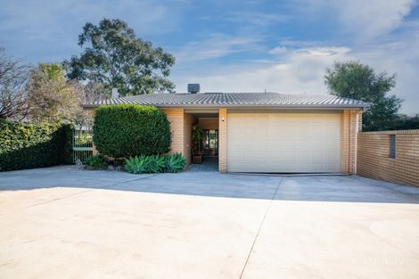 8 Lees Cres, Bellbridge, VIC 3691