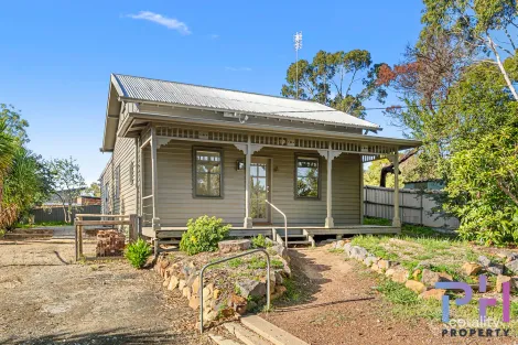 Property photo of 36 Smith Street North Bendigo VIC 3550