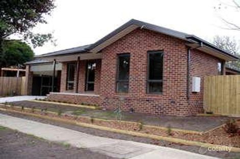 1a Bainbridge Ct, Kilsyth, VIC 3137