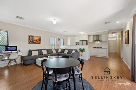 Property photo of 11 Panozza Circle Maddington WA 6109