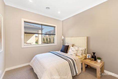 Property photo of 36 Unity Drive Mount Duneed VIC 3217