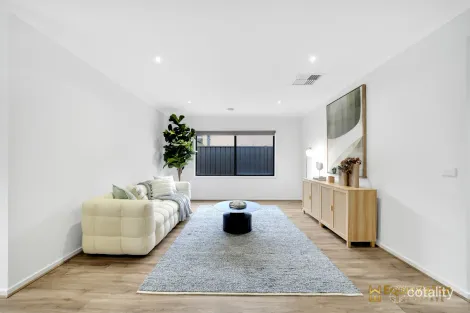 Property photo of 6 Firelight Drive Tarneit VIC 3029