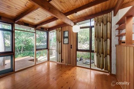 Property photo of 37 The Boulevard Hawthorn VIC 3122