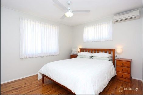 Property photo of 18 Pamphlett Street Rothwell QLD 4022
