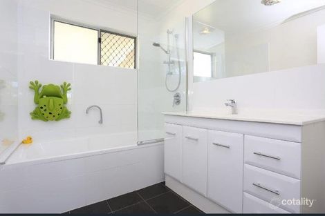 Property photo of 18 Pamphlett Street Rothwell QLD 4022