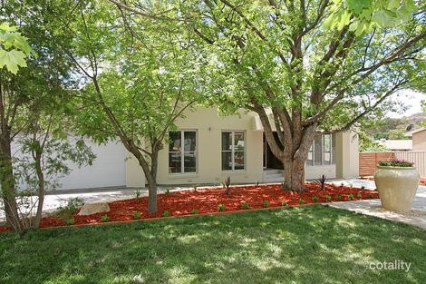 Property photo of 6 Bage Place Mawson ACT 2607