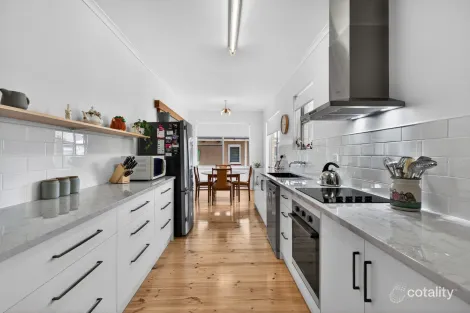 Property photo of 9 Pine Avenue Victor Harbor SA 5211