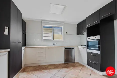 Property photo of 15 Thistle Street Golden Square VIC 3555