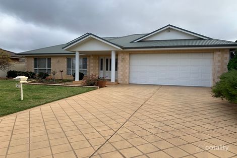 Property photo of 4 Braeburn Avenue Griffith NSW 2680