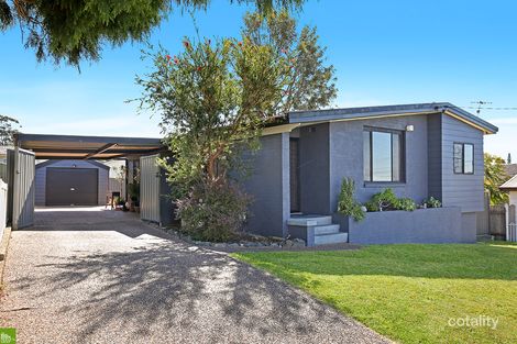 Property photo of 2 Wybalena Avenue Koonawarra NSW 2530