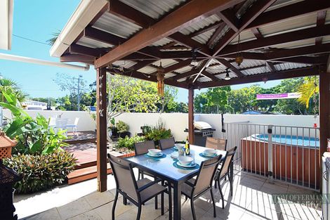 Property photo of 1/137 Gympie Terrace Noosaville QLD 4566
