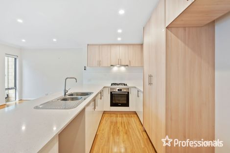 Property photo of 4/6 Canterbury Court Nollamara WA 6061