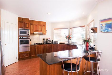 Property photo of 82 Halletts Way Bacchus Marsh VIC 3340
