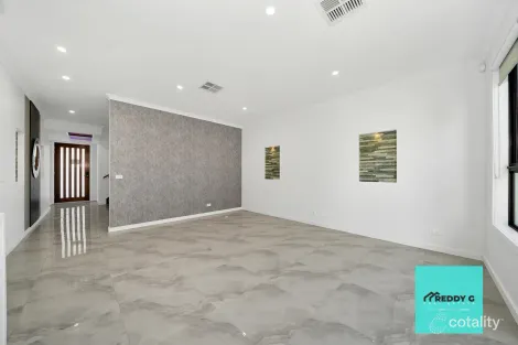 Property photo of 24 Banquet Drive Tarneit VIC 3029