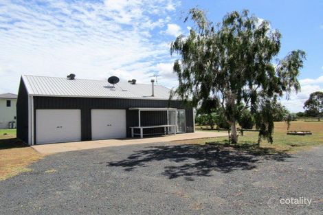 Property photo of 5 Bottle Tree Road Emerald QLD 4720
