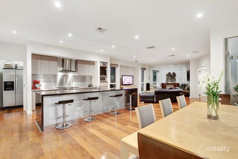 Property photo of 8 Melba Court Sandhurst VIC 3977