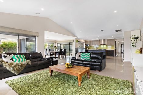 Property photo of 63 Parkedge Circuit Rosebud VIC 3939