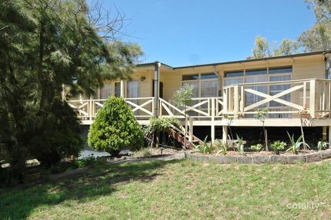 19 Warrington Cres, Wattle Glen, VIC 3096