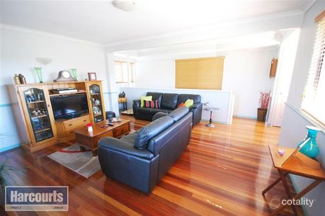 Property photo of 14 Jilloong Street Strathpine QLD 4500