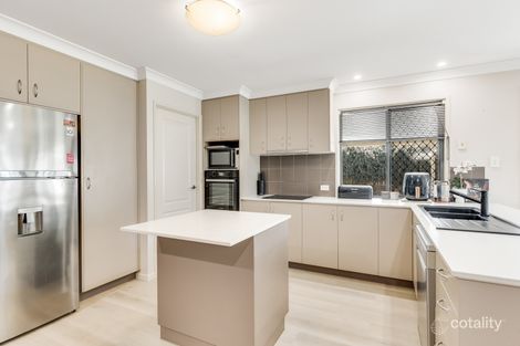 Property photo of 21 Schaefer Court Westbrook QLD 4350