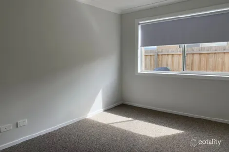 Property photo of 8 Sears Avenue Warrnambool VIC 3280