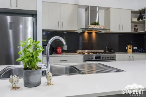 Property photo of 44 Glenbrook Street Ningi QLD 4511