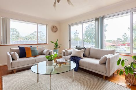 Property photo of 8 Vest Place Weetangera ACT 2614