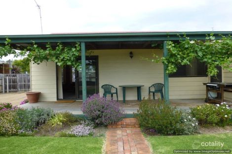 16 Hosie St, Bairnsdale, VIC 3875