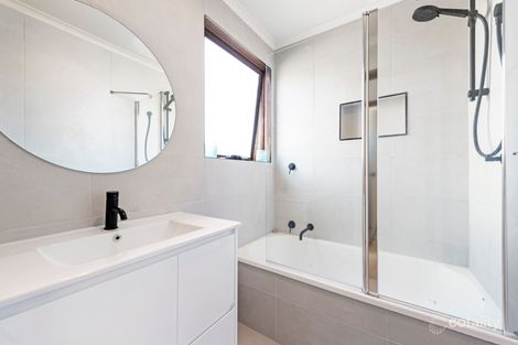 Property photo of 16/17 Wisewould Avenue Seaford VIC 3198