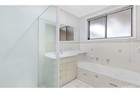 Property photo of 36 Lord Howe Drive Ashtonfield NSW 2323